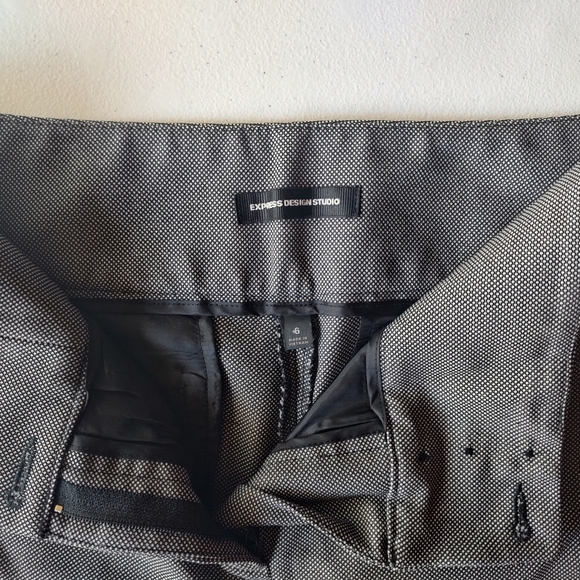 Express pants - Picture 3 of 3